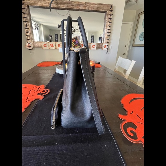 Michael Kors Purse and Wallet Set - Picture 2 of 9